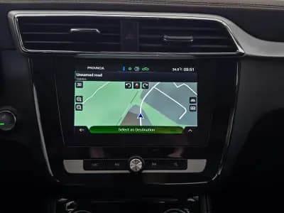 Sell MG ZS 2020 - 19250 EUR, 15000 km - AUTO.MOTO.pt