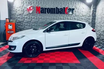 Sell Renault Mégane 2012 - 10990 EUR, 243460 km - AUTO.MOTO.pt