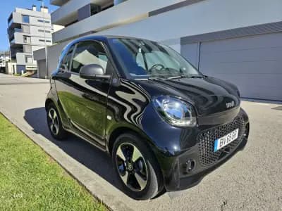 Sell Smart Fortwo Cabrio 2021 - 12750 EUR, 42000 km - AUTO.MOTO.pt