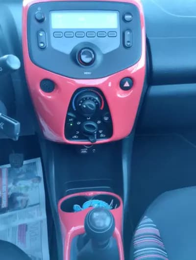 Vendo Citroën C1 Airscape 2014 - 7750 EUR, 120000 km - AUTO.MOTO.pt