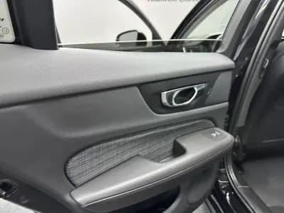 Vendo Volvo V60 2023 - 37500 EUR, 75000 km - AUTO.MOTO.pt