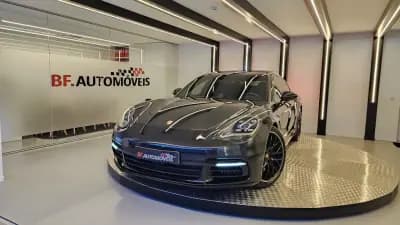 Sell Porsche Panamera Sport Turismo 2018 - 71900 EUR, 135500 km - AUTO.MOTO.pt