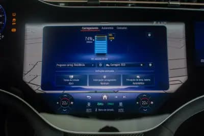 Vendo Mercedes-Benz EQE 2022 - 64900 EUR, 47700 km - AUTO.MOTO.pt