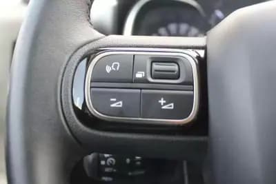 Sell Citroën C3 Aircross 2024 - 19980 EUR, 24174 km - AUTO.MOTO.pt