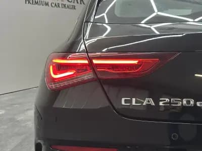 Sell Mercedes-Benz CLA 250 2021 - 31900 EUR, 49900 km - AUTO.MOTO.pt