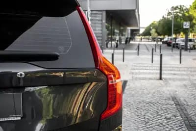 Vendo Volvo XC 90 2021 - 48990 EUR, 93199 km - AUTO.MOTO.pt