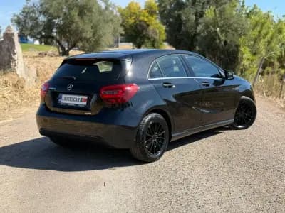Sell Mercedes-Benz A 180 2017 - 16500 EUR, 182000 km - AUTO.MOTO.pt