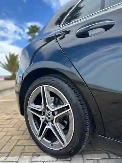 Vendo Mercedes-Benz A 180 2023 - 34000 EUR, 47000 km - AUTO.MOTO.pt