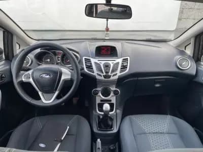 Sell Ford Fiesta 2011 - 7500 EUR, 91446 km - AUTO.MOTO.pt
