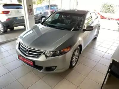 Vendo Honda Accord 2009 - 9250 EUR, 266508 km - AUTO.MOTO.pt