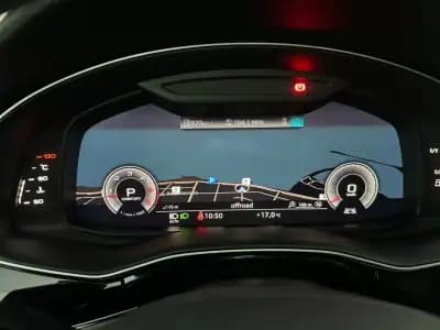 Vendo Audi Q8 2019 - 60000 EUR, 180000 km - AUTO.MOTO.pt