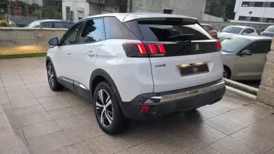 Vendo Peugeot 3008 2018 - 16990 EUR, 131000 km - AUTO.MOTO.pt