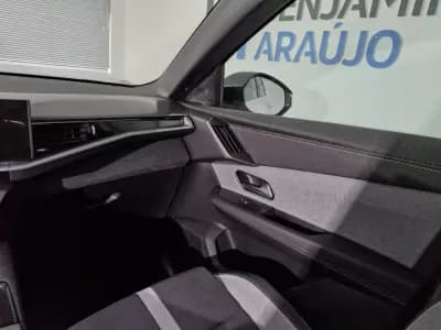 Sell Opel Grandland 2025 - 33890 EUR, 10100 km - AUTO.MOTO.pt