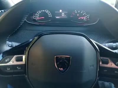 Sell Peugeot 2008 2024 - 19990 EUR, 41500 km - AUTO.MOTO.pt