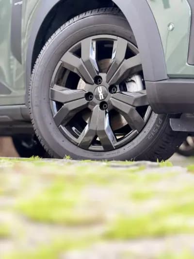 Sell Dacia Jogger 2023 - 17950 EUR, 69000 km - AUTO.MOTO.pt