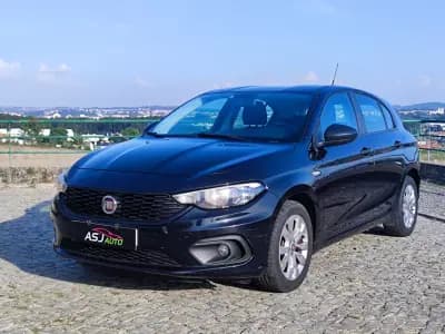 Sell Fiat Tipo 2019 - 9250 EUR, 125491 km - AUTO.MOTO.pt
