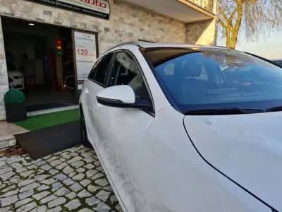 Vendo Kia Ceed SW 2023 - 23500 EUR, 82000 km - AUTO.MOTO.pt