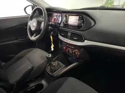 Sell Fiat Tipo 2019 - 11900 EUR, 96003 km - AUTO.MOTO.pt