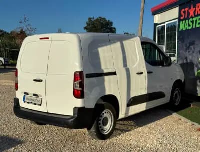 Vendo Peugeot Partner 2020 - 9750 EUR, 201524 km - AUTO.MOTO.pt