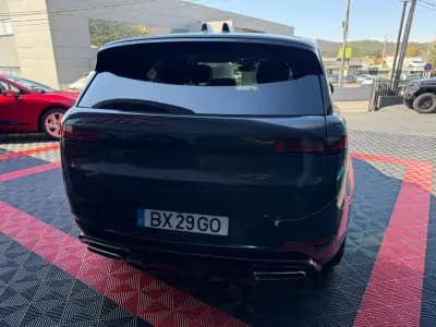 Vendo Land Rover Range Rover Sport 2025 - 136000 EUR, 4000 km - AUTO.MOTO.pt