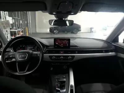 Vendo Audi A4 Avant 2019 - 24900 EUR, 91315 km - AUTO.MOTO.pt