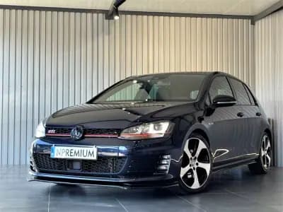 Sell Volkswagen Golf 2015 - 24990 EUR, 162000 km - AUTO.MOTO.pt