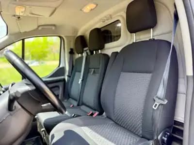 Vendo Ford Transit 2021 - 19965 EUR, 121500 km - AUTO.MOTO.pt