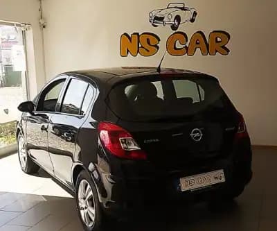 Sell Opel Corsa 2014 - 8900 EUR, 137000 km - AUTO.MOTO.pt