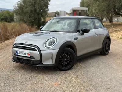 Vendo MINI Cooper 2023 - 23995 EUR, 20000 km - AUTO.MOTO.pt