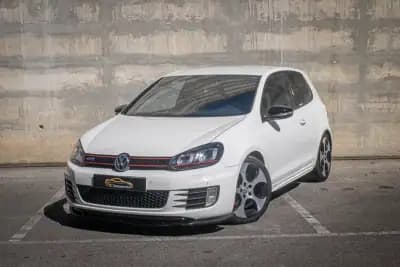 Sell Volkswagen Golf 2010 - 15990 EUR, 190000 km - AUTO.MOTO.pt