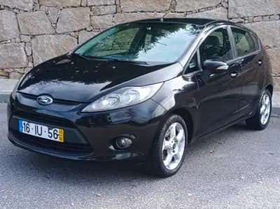 Vendo Ford Fiesta 2010 - 6490 EUR, 193000 km - AUTO.MOTO.pt