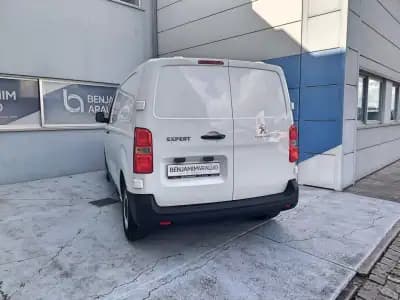 Vendo Peugeot Expert 2020 - 17900 EUR, 114457 km - AUTO.MOTO.pt