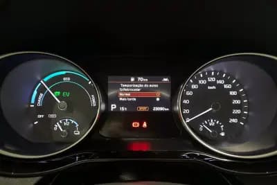 Sell Kia XCeed 2022 - 22450 EUR, 23900 km - AUTO.MOTO.pt