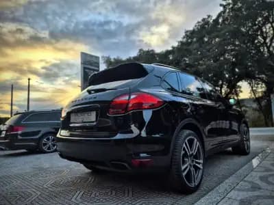 Sell Porsche Cayenne 2012 - 34500 EUR, 179000 km - AUTO.MOTO.pt