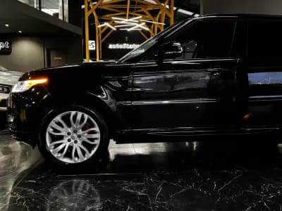 Vendo Land Rover Range Rover Sport 2015 - 34990 EUR, 186000 km - AUTO.MOTO.pt