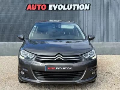 Vendo Citroën C4 2017 - 10900 EUR, 117000 km - AUTO.MOTO.pt