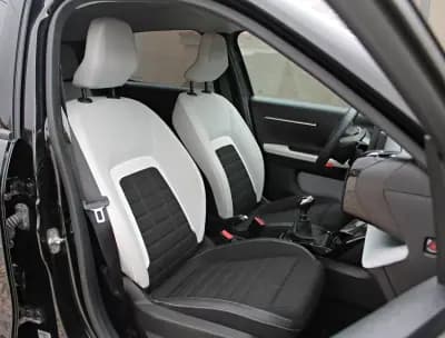 Sell Citroën C3 2025 - 18450 EUR, 20555 km - AUTO.MOTO.pt