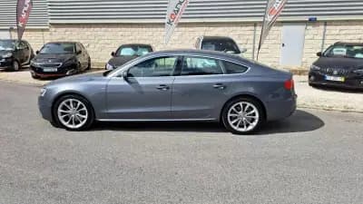 Vendo Audi A5 Sportback 2016 - 23980 EUR, 159375 km - AUTO.MOTO.pt