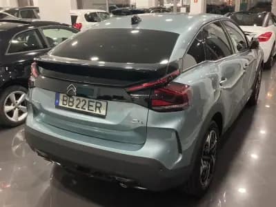 Vendo Citroën C4 2023 - 21500 EUR, 14397 km - AUTO.MOTO.pt