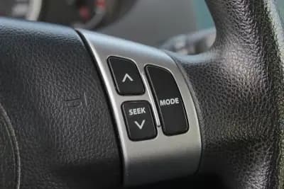 Vendo Suzuki Swift 2005 - 5400 EUR, 106000 km - AUTO.MOTO.pt