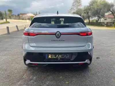 Vendo Renault Mégane E-Tech 2022 - 24999 EUR, 101000 km - AUTO.MOTO.pt