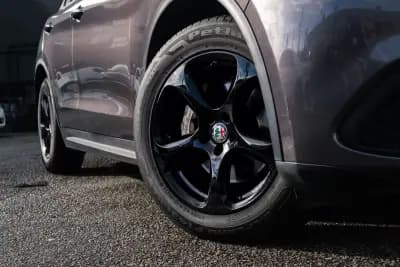 Vendo Alfa Romeo Stelvio 2019 - 29400 EUR, 89000 km - AUTO.MOTO.pt