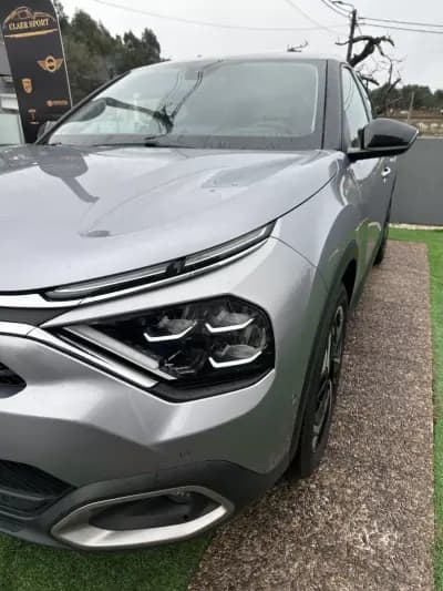 Vendo Citroën C4 2021 - 15900 EUR, 175000 km - AUTO.MOTO.pt