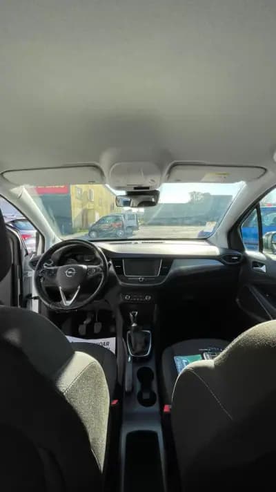 Vendo Opel Crossland 2022 - 17450 EUR, 40566 km - AUTO.MOTO.pt