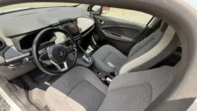 Sell Renault Zoe 2020 - 12900 EUR, 139000 km - AUTO.MOTO.pt