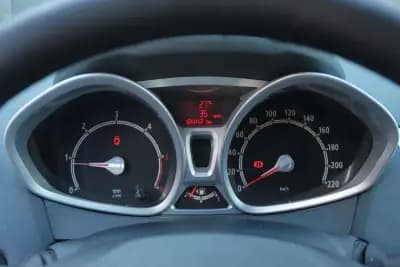 Sell Ford Fiesta 2009 - 5990 EUR, 180000 km - AUTO.MOTO.pt