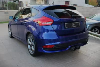 Vendo Ford Focus 2016 - 17990 EUR, 194500 km - AUTO.MOTO.pt