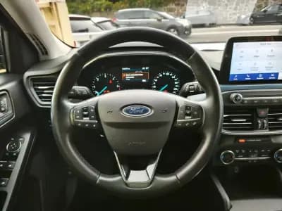 Vendo Ford Focus 2020 - 19900 EUR, 120000 km - AUTO.MOTO.pt
