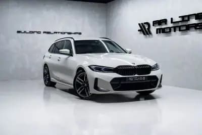 Vendo BMW 330 2023 - 43950 EUR, 44000 km - AUTO.MOTO.pt