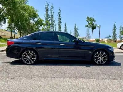 Vendo BMW 530e 2018 - 23450 EUR, 189000 km - AUTO.MOTO.pt